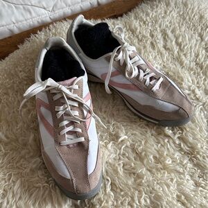 Stylish Women's Pink and White Sneakers